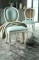 chaise-capitonnee-medaillon-grange-