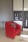 fauteuil en cuir rouge