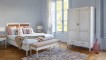 chambre - lit - armoire - blanc