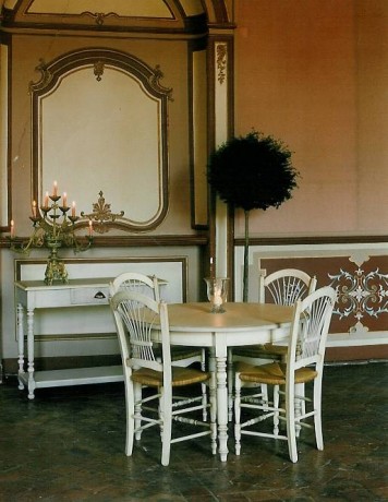 table ronde - mobilier de provence