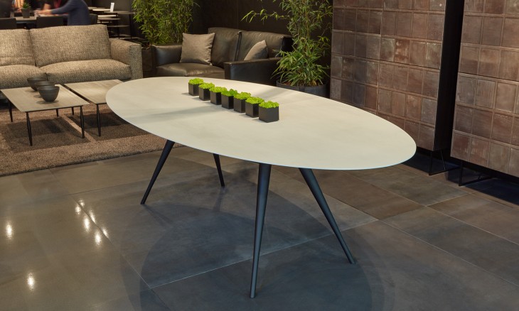 table-design-ovale-ceramique